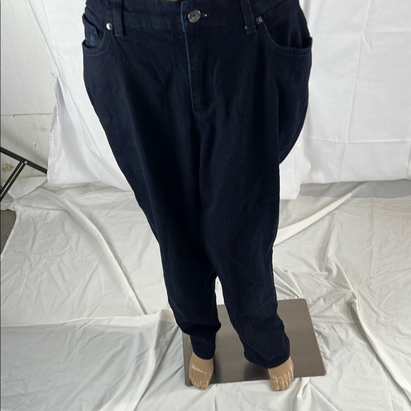 Gloria Vanderbilt Denim - Gloria Vanderbilt Blue Straight Leg Jeans